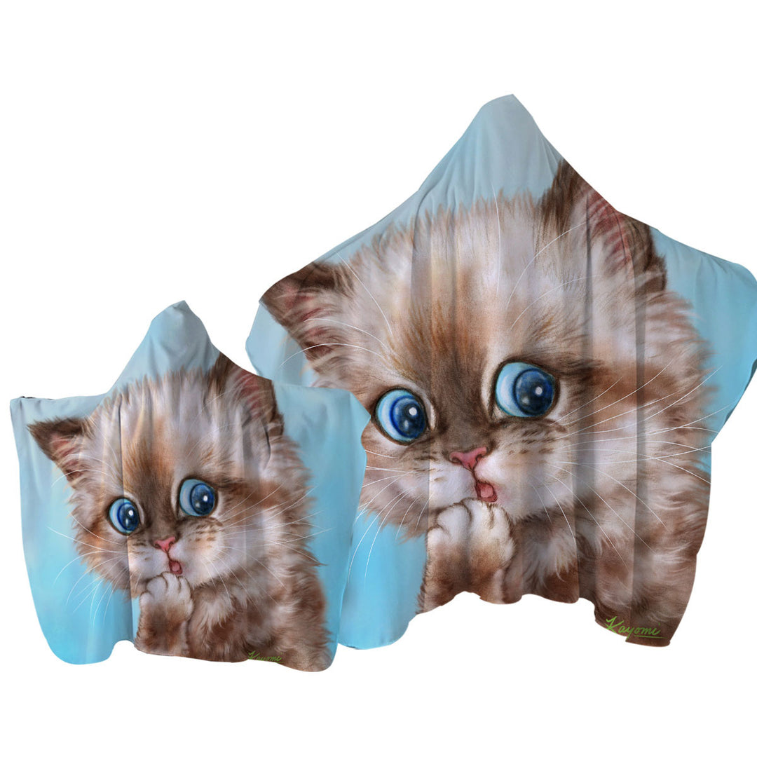 Adorable Brown Tabby Kitten for Kids Hooded Beach Towel