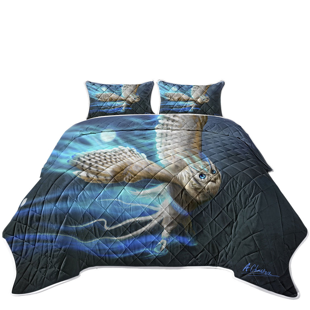 Athenas Cool White Owl California King Quilt Sets