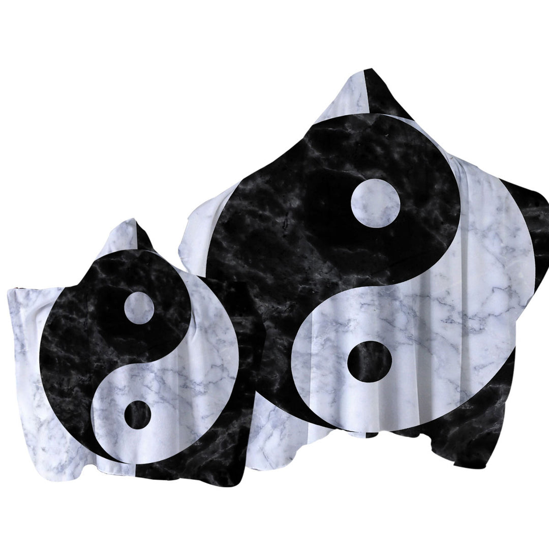 Black and White Marble Oriental Yin and Yan Hooded Beach Towel