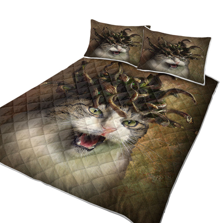 Cool Scary Fantasy Art Meowdusa the Medusa Cat California King Quilt Sets