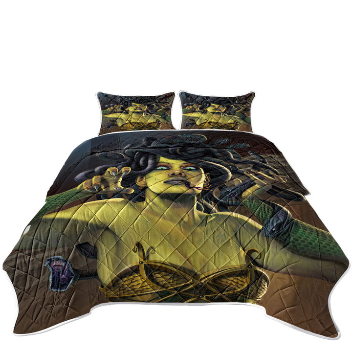 Cool and Scary Legendary Art Medusa Coverlet