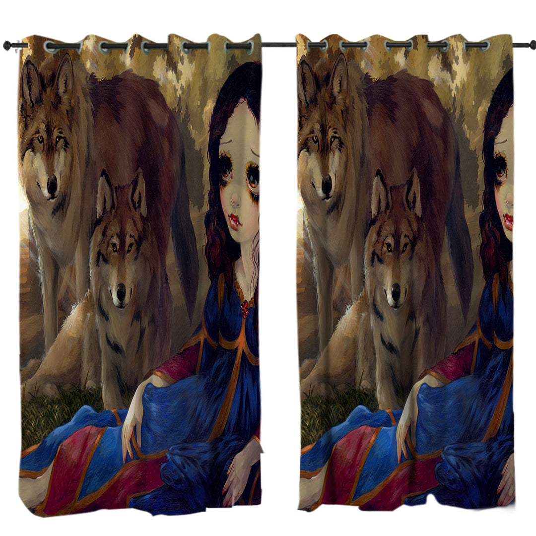 Drapes with Vampire Girl and Wolves Dark Art I Vampiri I Lupi