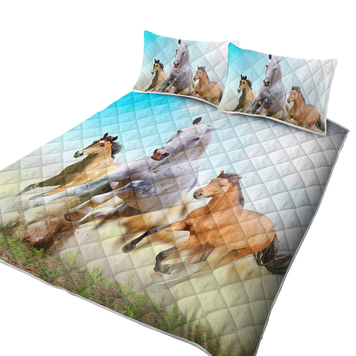 Running Wild Horses King Size Quilt Sets