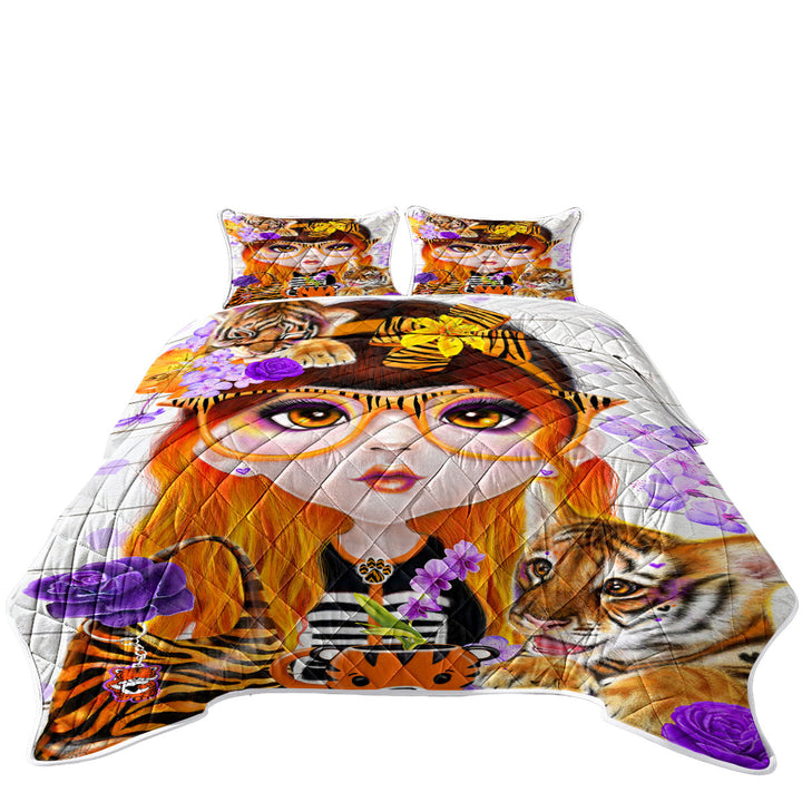 Tiger loving Tessa Munchkinz Girl Coverlet