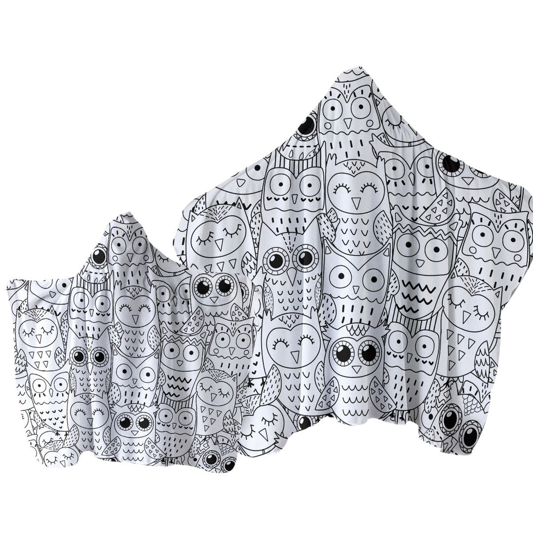 Towel with Hood with Black and White Owls Drawings