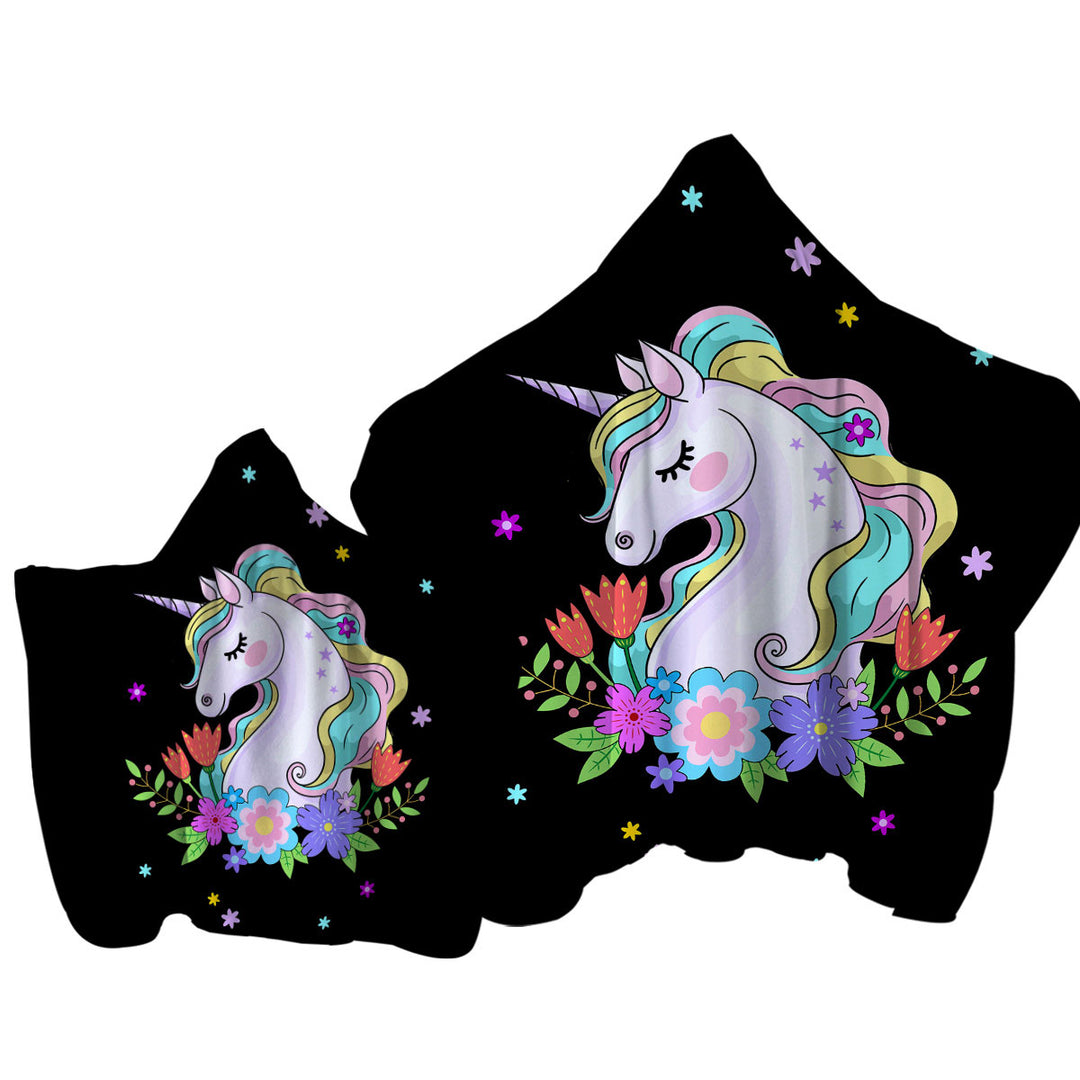 Towel with Hood with Girlish Flowers and Unicorn