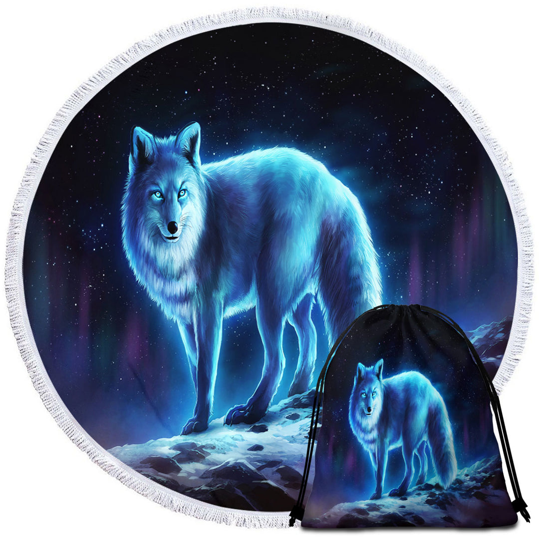 Wanderer Night Sky Winter Wolf Round Beach Towel